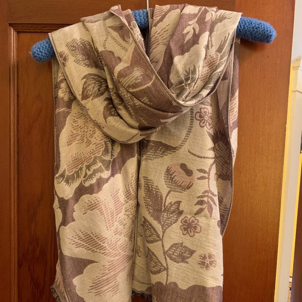 Floral pashmina scarf